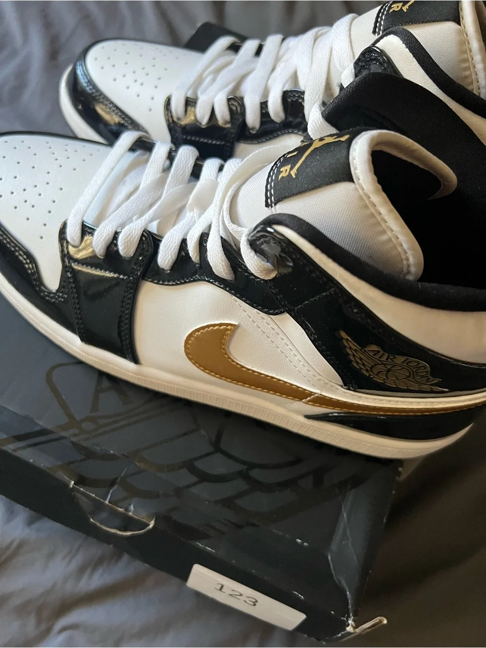 Jordan 1 High White Metallic Black Sneakers